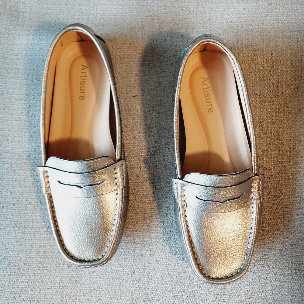 Artisure Women's Loafers Sz-9.5
